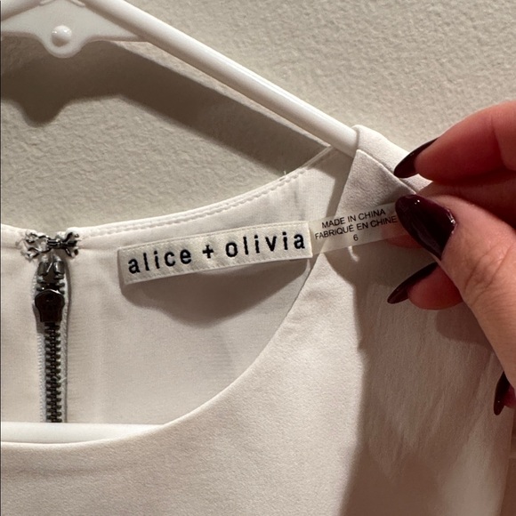 Alice + Olivia White Wesley Flare Mini dress 6 - Picture 4 of 10